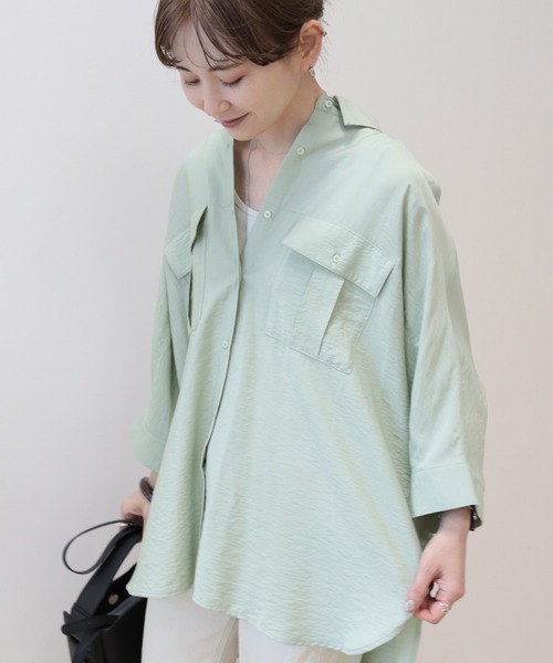 AMERICAN HOLIC(アメリカンホリック)の「接触冷感Wポケットシャツチュニック(シャツ/ブラウス・レディース・アイボリー/ブルー/チャコールグレー/ミント・FREE)」の6枚目の写真