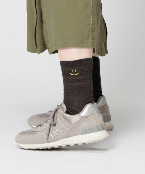Right-on（ライトオン）の「【BASIC SOCKS】スマイルフロート ソックス（ソックス/靴下・レディース・ブラウン/ブラック・フリー）」の6枚目の写真