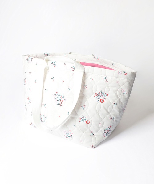 HOLIDAY（ホリデイ）の「FLOWER QUILTING BIG BAG フラワー