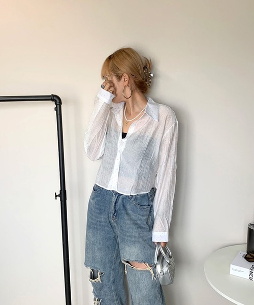 non-hedge(ノンヘッジ)の「ストーン付きクロップド丈シアーシャツ(シャツ/ブラウス・レディース・ブルー/オフホワイト・FREE)」の15枚目の写真