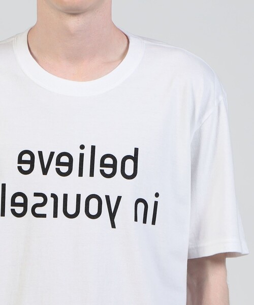 TANGTANG(タンタン)の「TANG TANG MIRROR BELIEVE プリントTシャツ(Tシャツ/カットソー・メンズ・ホワイト系その他・L/XL)」の4枚目の写真