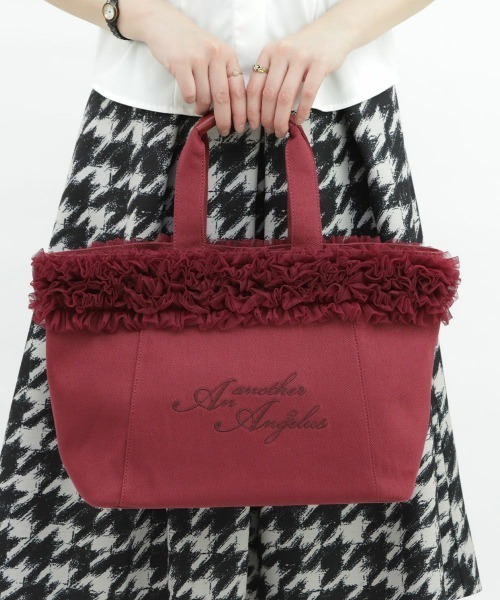 an another angelus（アンアナザーアンジェラス）の「ボリュームチュールフリルキャンバストート/ananotherangelus（トートバッグ・レディース・レッド/ピンクベージュ/グレー・FREE）」の22枚目の写真
