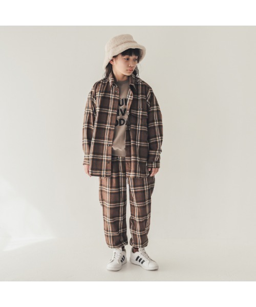 jeans-b（ジーンズベー）の「ジーンズベー ネルチェックワイドシャツ（シャツ/ブラウス・キッズ・カーキ/ブラック・140cm/150cm/160cm/130cm）」の22枚目の写真
