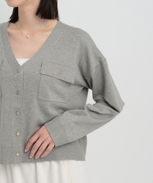 Andemiu（アンデミュウ）の「ラメポケツキカーディガン146812（カーディガン/ボレロ・レディース・ベージュ/ブラック/グレー/オフホワイト・FREE）」の16枚目の写真