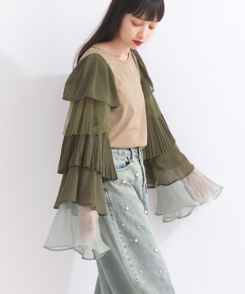 terrace(テラス)の「フリルティアードスリーブトップ(Tシャツ/カットソー・レディース・オフホワイト/グレー/ブラック/カーキ・MEDIUM)」の16枚目の写真