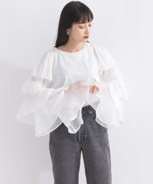 terrace(テラス)の「フリルティアードスリーブトップ(Tシャツ/カットソー・レディース・オフホワイト/グレー/ブラック/カーキ・MEDIUM)」の22枚目の写真