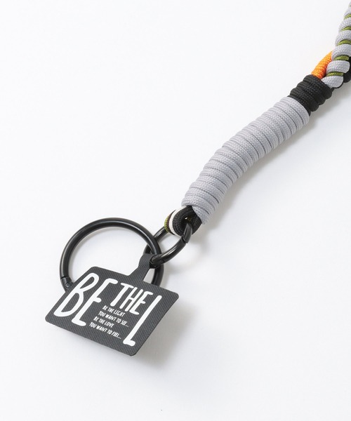 Three Four Time（ｽﾘｰﾌｫｰﾀｲﾑ）の「マルチ2WAYエコスマホショルダー L（スマホケース/カバー・レディース・カーキ/ブラック・FREE）」の8枚目の写真