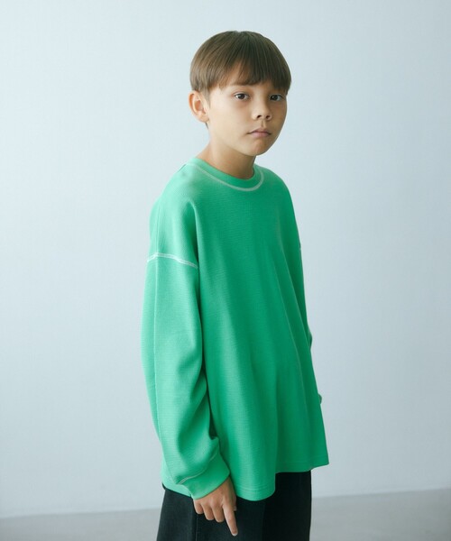 green label relaxing(グリーンレーベルリラクシング)の「TJ ハニカム 配色ステッチ ロングスリーブ / キッズ 140cm-160cm(Tシャツ/カットソー・キッズ・オフホワイト/ライトブルー/ライトピンク/ブラック/ケリーグリーン・160cm/150cm/140cm)」の3枚目の写真