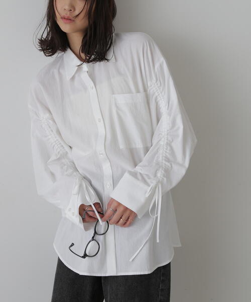 FREE'S MART（フリーズマート）の「◆袖シャーリングオーバーシャツ（シャツ/ブラウス・レディース・パープル/ホワイト/ブルー・FREE）」の16枚目の写真