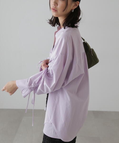 FREE'S MART（フリーズマート）の「◆袖シャーリングオーバーシャツ（シャツ/ブラウス・レディース・パープル/ホワイト/ブルー・FREE）」の7枚目の写真