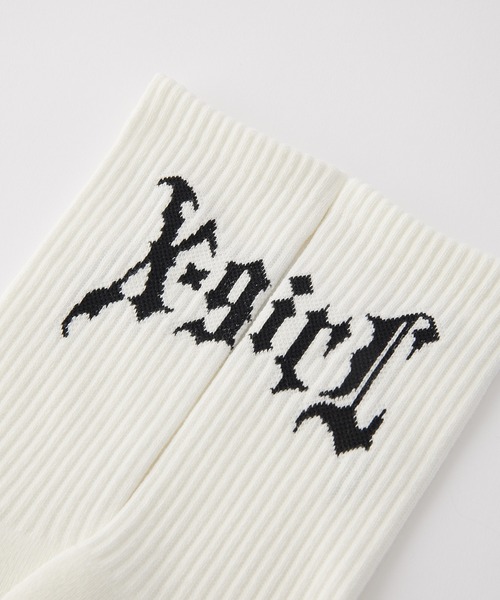 X-girl（エックスガール）の「GOTHIC LOGO RIB SOCKS（ソックス/靴下・レディース・ブラウン/ホワイト/ブラック・ONE SIZE）」の9枚目の写真