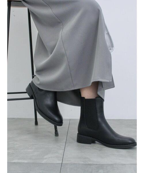 Samansa Mos2 blue（サマンサモスモスブルー）の「【ふっくらクッション】インヒールサイドゴアブーツ（ブーツ・レディース・ブラック/ベージュ・M/L）」の2枚目の写真