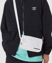 UMBRO（アンブロ）の「【日本未入荷】UMBRO / アンブロ クラシックミニバッグ（ショルダーバッグ・キッズ）」
