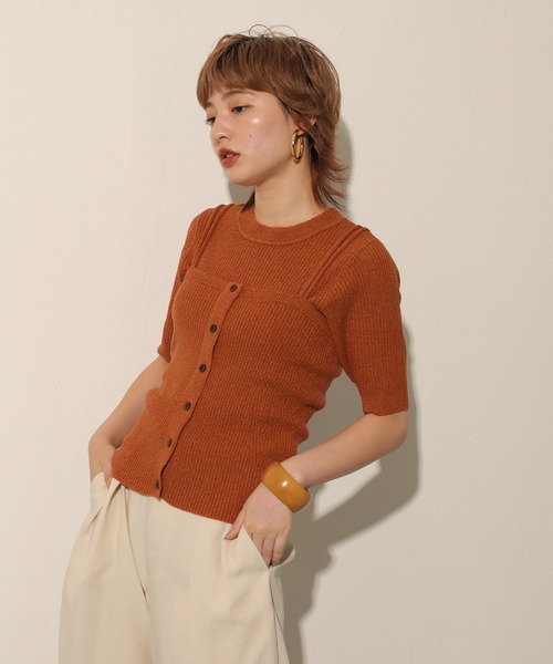 en CAnAF(エンカナフ)の「ブークレ リブ ニットビスチェ キャミソール(キャミソール・レディース・グレー/ブラウン/テラコッタ・フリー)」の3枚目の写真