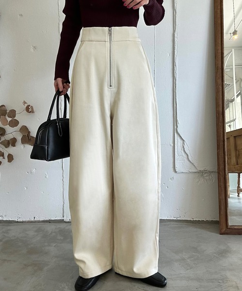 LAUIR（ラウアー）の「裏起毛ハイウエストジップカーブパンツ[高身長サイズMT有り]（スラックス・レディース・ブラック/チャコール/アイボリー・MEDIUM/MT/LARGE）」の2枚目の写真