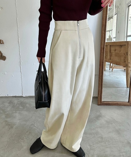 LAUIR（ラウアー）の「裏起毛ハイウエストジップカーブパンツ[高身長サイズMT有り]（スラックス・レディース・ブラック/チャコール/アイボリー・MEDIUM/MT/LARGE）」の15枚目の写真