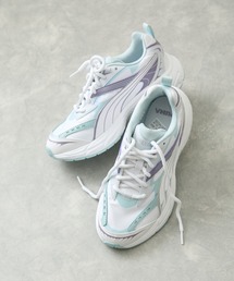 PUMA | <NERGY限定>【PUMA】MORPHIC FUTRO-GLAM WOMENS EXLUSIVE ランニングシューズ(スニーカー)
