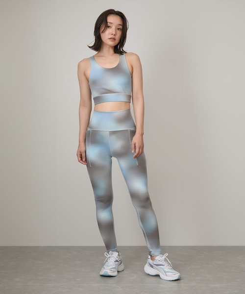 PUMA(プーマ)の「<NERGY限定>【PUMA】MORPHIC FUTRO-GLAM WOMENS EXCLUSIVE ランニングシューズ(スニーカー・レディース・ホワイト系その他4・22.5cm/23.5cm/24.5cm/25.5cm/23/24/25)」の15枚目の写真