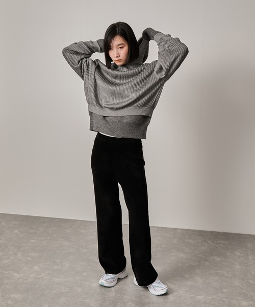 PUMA(プーマ)の「<NERGY限定>【PUMA】MORPHIC FUTRO-GLAM WOMENS EXCLUSIVE ランニングシューズ(スニーカー・レディース・ホワイト系その他4・22.5cm/23.5cm/24.5cm/25.5cm/23/24/25)」の16枚目の写真