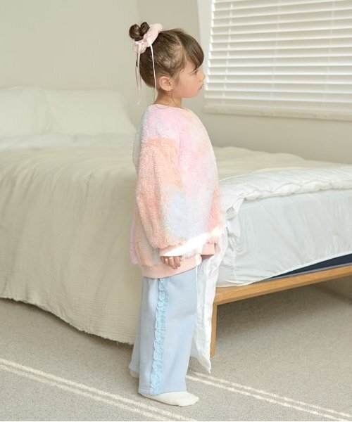 Lycee mine（リセマイン）の「【毛玉バイバイ裏起毛裏毛】サイドフリルワイドシルエットスウェットパンツ（その他パンツ・キッズ・フューシャピンク/ブルーグレー/シルバーグレー/オートミール/チャコール・100cm/110cm/120cm/130cm/140cm）」の16枚目の写真