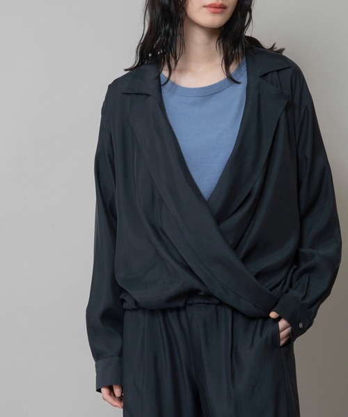 Munich（ミューニック）の「【接触冷感】キュプラツィルテーラードトップス（その他アウター・レディース・ブルーグレー/ブラック/カーキ・FREE）」の7枚目の写真