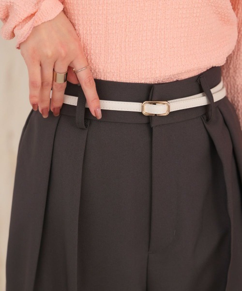 Bab（バブ）の「スクエアモチーフベルト（ベルト・レディース・ベージュ/ブラック/アイボリー/ブルー/モカ/グレイッシュベージュ・ONESIZE）」の2枚目の写真