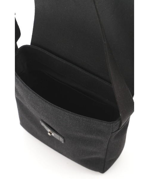 MARGARET HOWELL（マーガレットハウエル）の「MELANGE POLYESTER CANVAS（トートバッグ・メンズ・ブラック・FREE）」の2枚目の写真