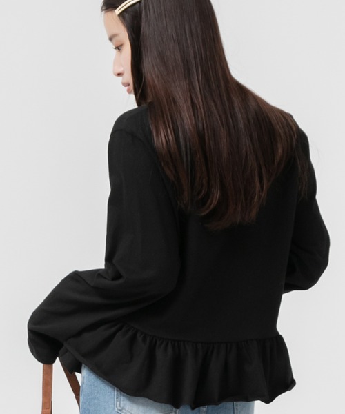 HEILIS(ヘイリス)の「裾フリルペプラムカットソー/フリルトップス ロンT ロングtシャツ 韓国 ガーリー バレエコア ブロケットコア スポーツミックス フレンチシック 秋服 冬服 春服 長袖 クルーネック Tシャツ カジュアル レイヤード ブラック アイボリー オフホワイト グレー ノームコア(Tシャツ/カットソー・レディース・ブラック/グレー/オフホワイト・FREE)」の16枚目の写真