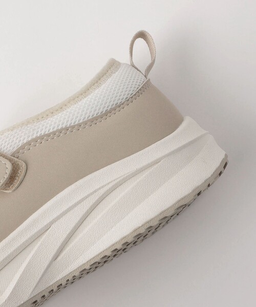 green label relaxing(グリーンレーベルリラクシング)の「ストラップ スニーカー / キッズ 17cm23cm(スニーカー・キッズ・ブラック/ベージュ・23cm/20cm/22cm/18cm/21cm/19cm/17cm)」の12枚目の写真