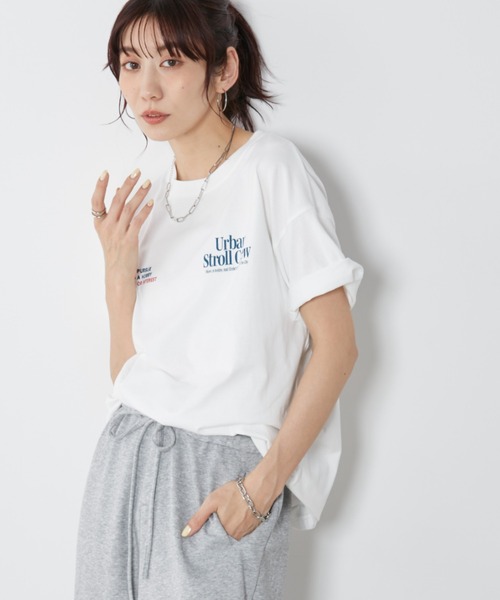 Auntie Rosa Holiday(アンティローザホリデー)の「URBANロゴルーズTEE(Tシャツ/カットソー・レディース・ネイビー/アイボリー・FREE)」の3枚目の写真