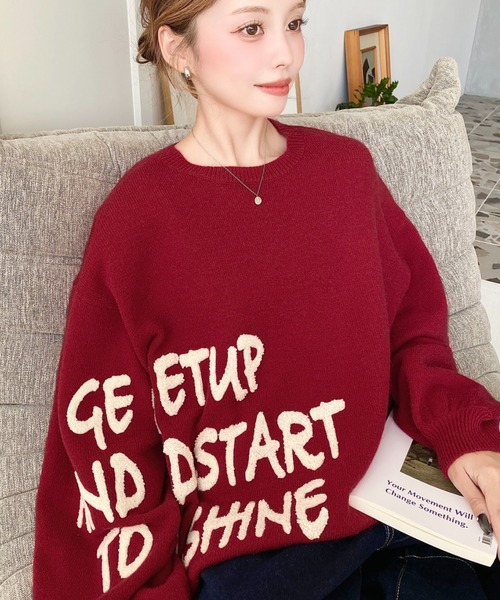 moment+(モーメントプラス)の「サガラ刺繍ロゴニットプルオーバー(ニット/セーター・レディース・ネイビー/チャコールグレー/レッド/アイボリー・M/L)」の1枚目の写真