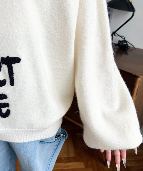moment+(モーメントプラス)の「サガラ刺繍ロゴニットプルオーバー(ニット/セーター・レディース・ネイビー/チャコールグレー/レッド/アイボリー・M/L)」の12枚目の写真