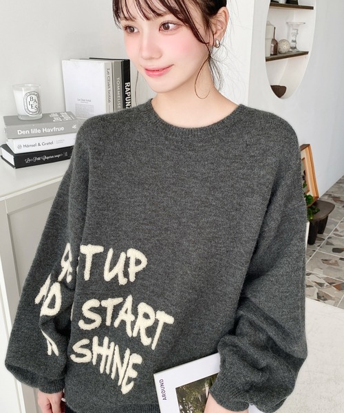 moment+(モーメントプラス)の「サガラ刺繍ロゴニットプルオーバー(ニット/セーター・レディース・ネイビー/チャコールグレー/レッド/アイボリー・M/L)」の19枚目の写真