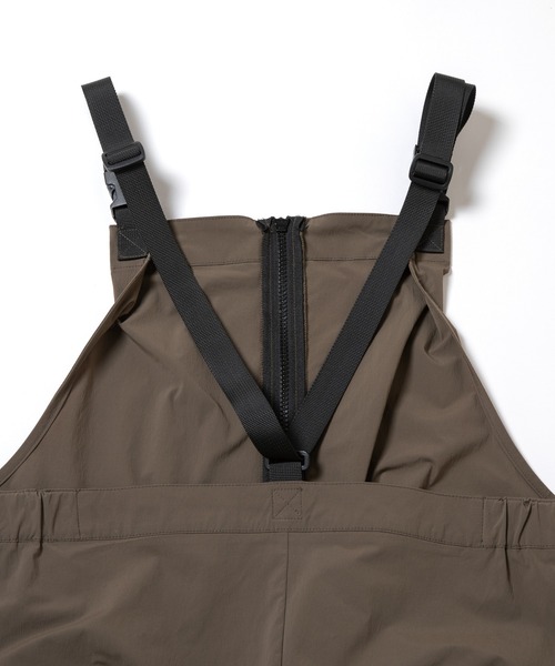 ever closet（エバークローゼット）の「はっ水 ジャンパースカート（ジャンパースカート・レディース・ブラック/カーキ・F）」の22枚目の写真