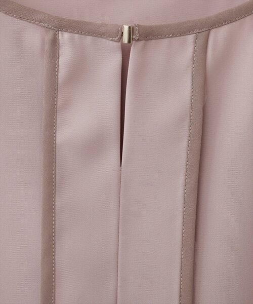 natural couture（ナチュラルクチュール）の「メタルホック付き配色6分袖ブラウス（シャツ/ブラウス・レディース・ミント/ネイビー/アイボリー/ピンク/グレー/グリーン系その他・FREE）」の7枚目の写真