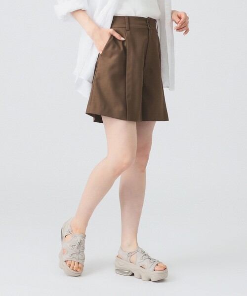 Ray BEAMS(レイビームス)の「1タック ショート パンツ(その他パンツ・レディース・ブラック/ダークブラウン・0/1)」の11枚目の写真