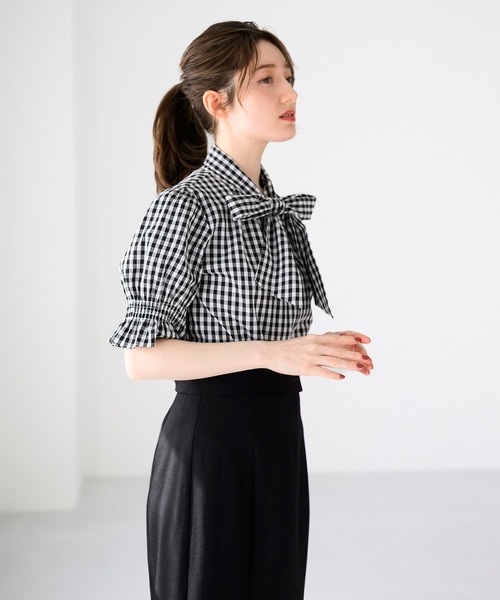 MISCH MASCH（ミッシュマッシュ）の「2025春夏新作 半袖ボウタイシャーリングブラウス（シャツ/ブラウス・レディース・ホワイト/ピンク/ブルー/ブラック×ホワイト・ﾌﾘ-）」の7枚目の写真