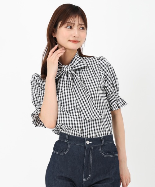 MISCH MASCH（ミッシュマッシュ）の「2025春夏新作 半袖ボウタイシャーリングブラウス（シャツ/ブラウス・レディース・ホワイト/ピンク/ブルー/ブラック×ホワイト・ﾌﾘ-）」の22枚目の写真