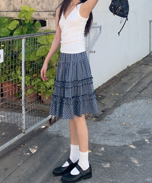 Achic(アシック)の「選べる2丈/四色展開フリルペチスカート(スカート・レディース・ネイビー/ホワイト/ブラック/ブルー/ブルー系その他・M)」の10枚目の写真