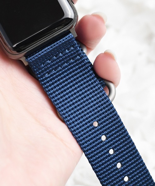 Fun & Daily（ファンアンドデイリー）の「Apple Watch Military Nylon Band（デジタル腕時計・メンズ・ブラック/ネイビー/ベージュ/アーミー/ブラック系その他/オレンジ/グレー・A/B）」の10枚目の写真