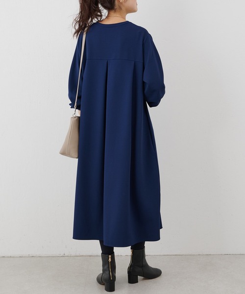 【美品】ビアズリー　LIVETART Tワンピース　黒 Tワンピース（ワンピース）｜LIVETART（リヴェタート）の