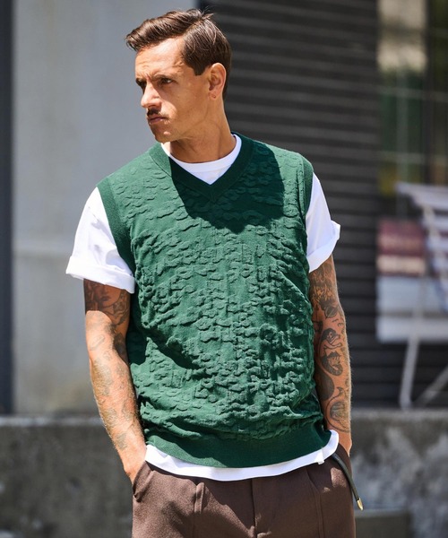 THEOREM（セオレム）の「mcg3647-Layer of Leopard VN Vest レオパードニットベスト（ベスト・メンズ・グレー/グリーン/ブラック・M/L/XL）」の18枚目の写真