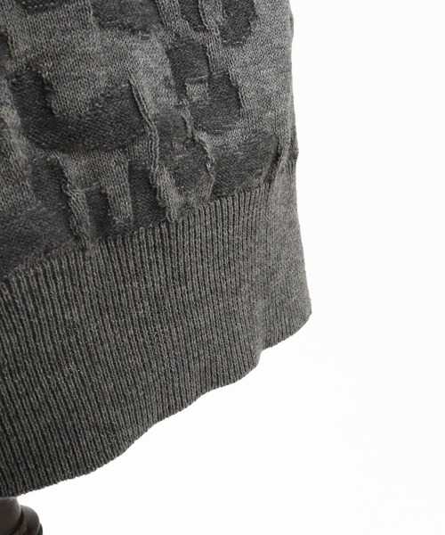 THEOREM（セオレム）の「mcg3647-Layer of Leopard VN Vest レオパードニットベスト（ベスト・メンズ・グレー/グリーン/ブラック・M/L/XL）」の4枚目の写真
