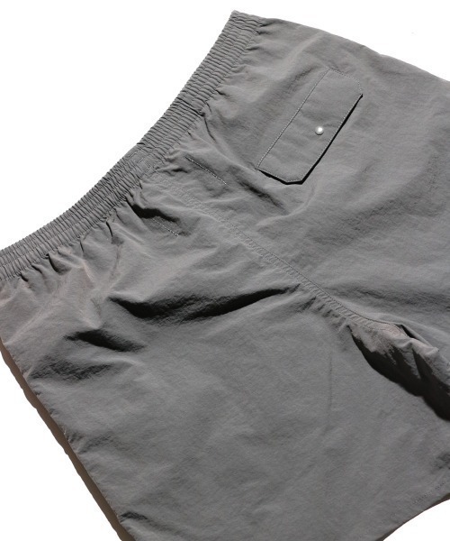made in standard (メイドインスタンダード)の「MADE IN STANDARD/メイドインスタンダード ARMY SHORTS アーミープリントショートパンツ(その他パンツ・メンズ・グレー/ブラック/パープル/イエロー/カモフラージュ/ピンク/ネイビー/ブラウン・MEDIUM/LARGE/X-LARGE/SMALL)」の21枚目の写真
