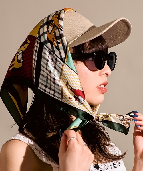 CALIFORNIA OUTFITTERS（カリフォルニア アウトフィッターズ）の「5B3 大判スカーフ 70cm×70cm ＋ 無地 ６パネルキャップ SET（キャップ・レディース・ホワイト/ライトブルー/ブラック/ライトグレー/ネイビー/ベージュ・ONESIZE）」の4枚目の写真