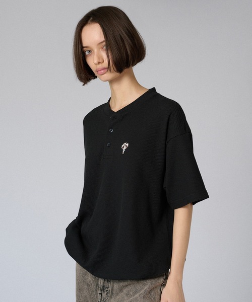 ONCILY（オンシェリー）の「HENRY NECK THERMAL T-SHIRT /ヘンリーネックサーマルTシャツ（Tシャツ/カットソー・メンズ・ブラック/グレー/チャコールグレー/ブルー/その他/アイボリー/ネイビー/グレー系その他・SMALL/MEDIUM/LARGE）」の20枚目の写真