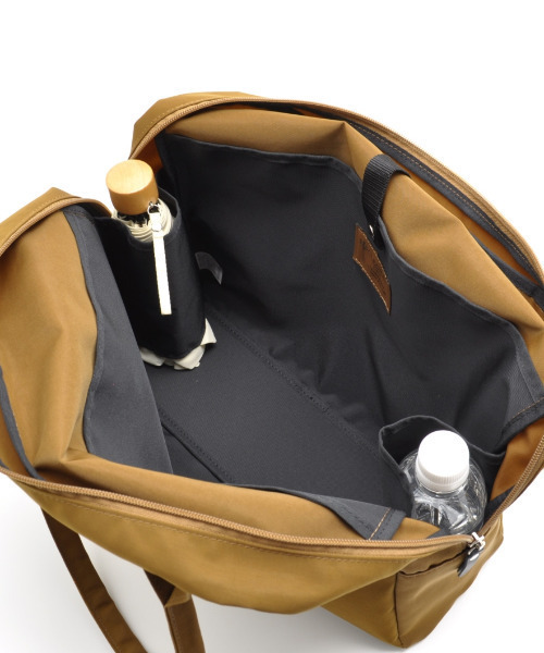 CLEDRAN(クレドラン)の「【A4/PCにも対応】CL3860 CHEVA POCKET BOSTON(ボストンバッグ・レディース・ブラック/ライトグレー/マスタード・FREE)」の12枚目の写真