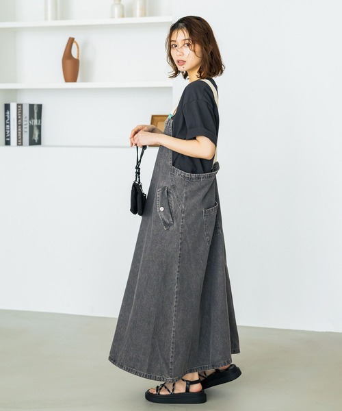 studio CLIP（スタディオクリップ）の「デニムジャンパースカート[プチサイズあり]《CLIP denim》（ワンピース・レディース・インディゴブルー/ブラック/カーキ・PF/FREE）」の6枚目の写真