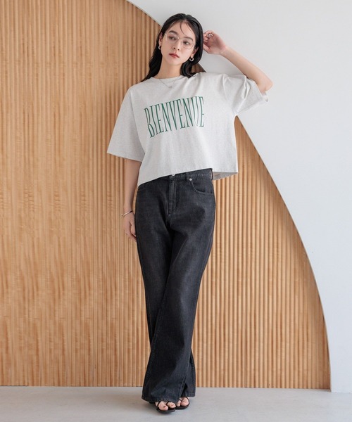 LOWRYS FARM（ローリーズファーム）の「デニムフレアパンツ　 498676（デニムパンツ・レディース・ブルー/ブラック/ネイビー・MEDIUM/LARGE）」の18枚目の写真