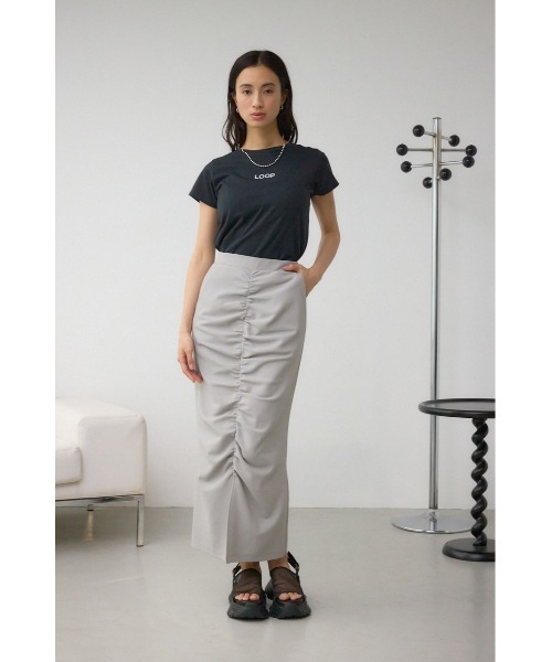 AZUL by moussy(アズールバイマウジー)の「ギャザーナロースカート(スカート・レディース・グレー/アイボリー/ブラック・SMALL/MEDIUM)」の7枚目の写真